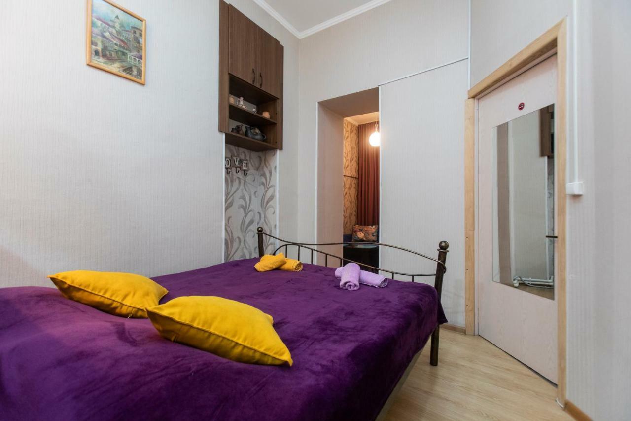 Minimalist Studio Walking Distance To City Centre Apartment Tbilisi Ngoại thất bức ảnh